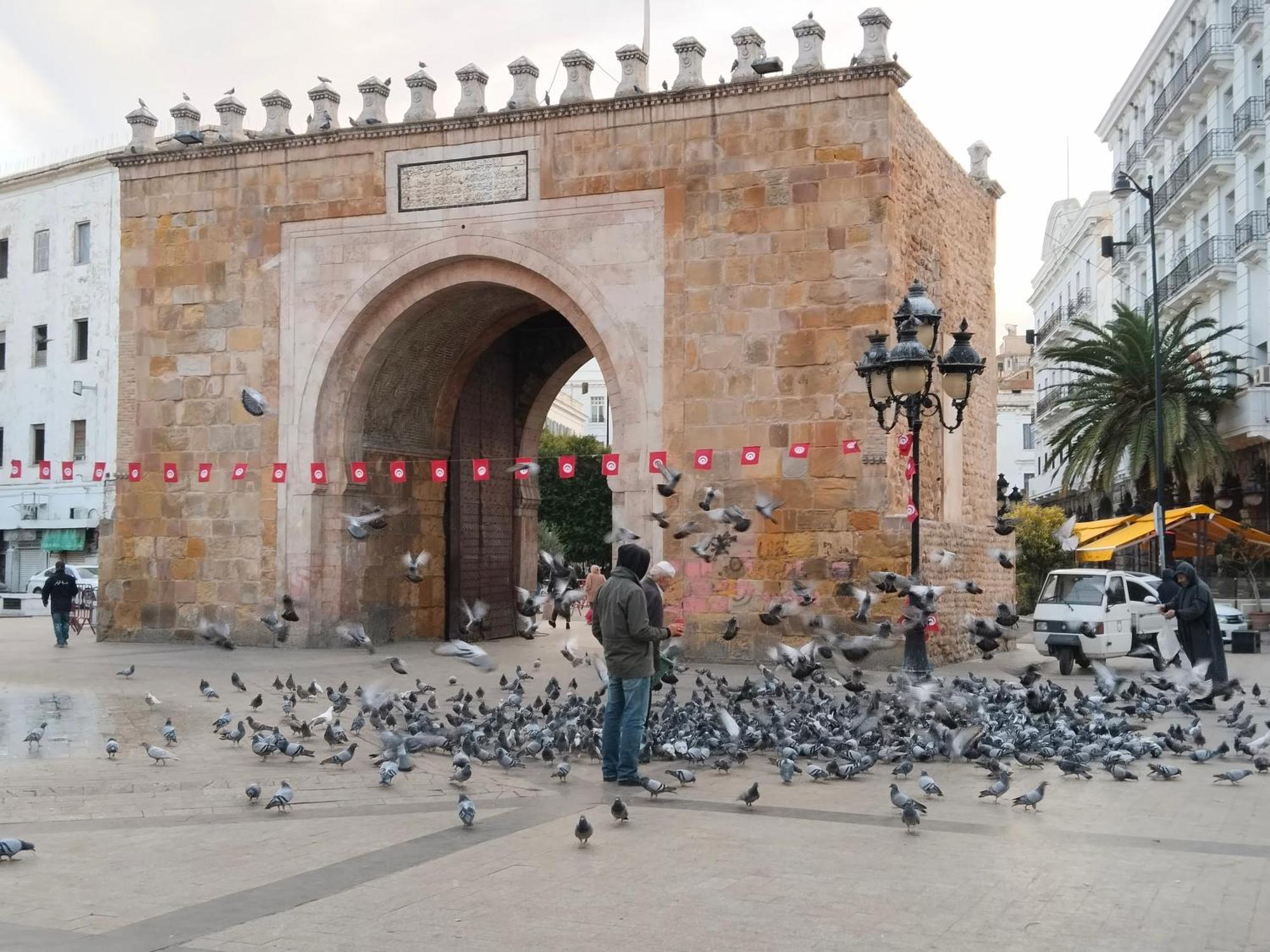 Hotel Marhaba - Beb Bhar Tunis Exterior photo